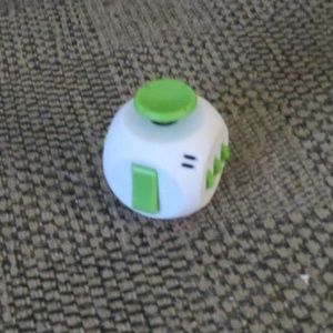 fidget cube